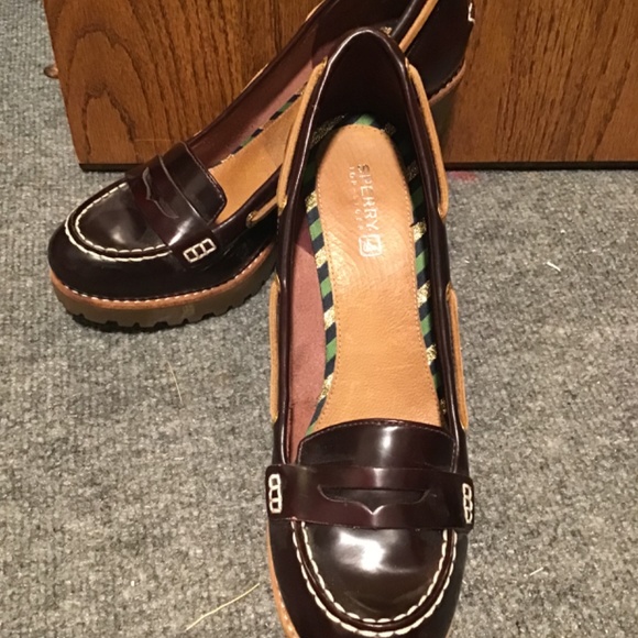 Sperry burgundy platform loafers - Picture 2 of 5
